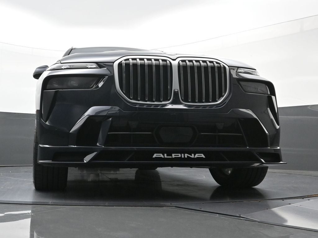 2025 BMW X7 ALPINA XB7