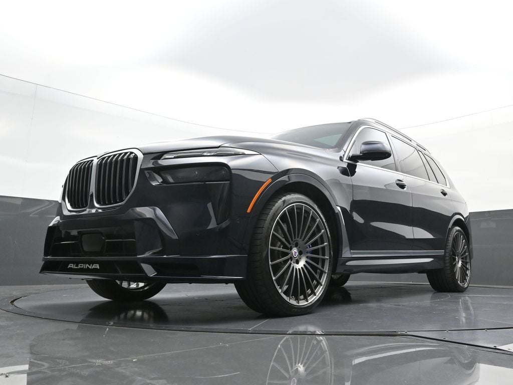 2025 BMW X7 ALPINA XB7