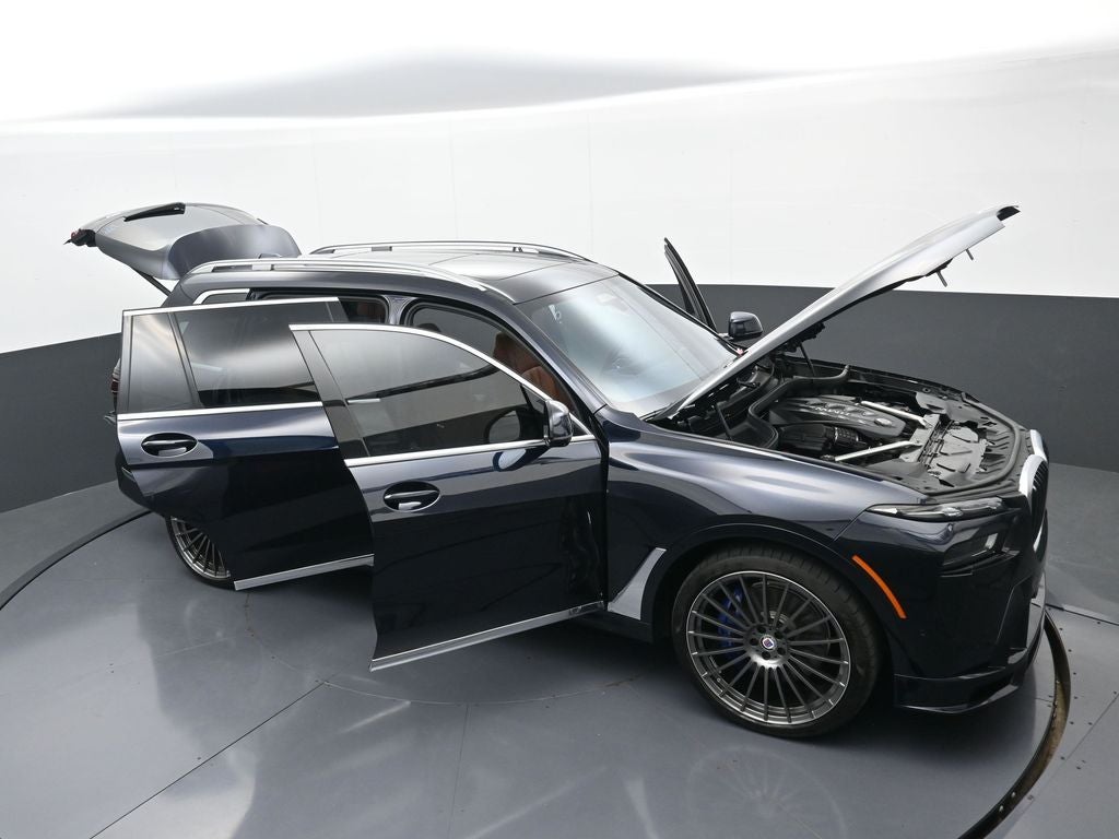 2025 BMW X7 ALPINA XB7
