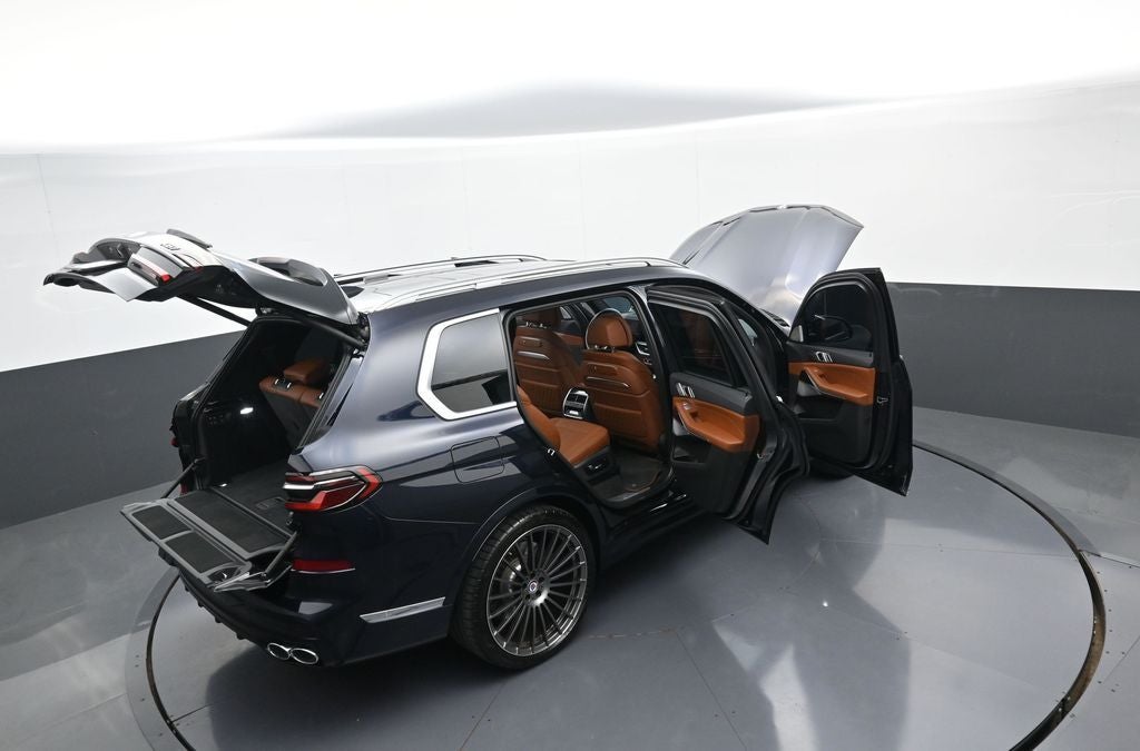 2025 BMW X7 ALPINA XB7