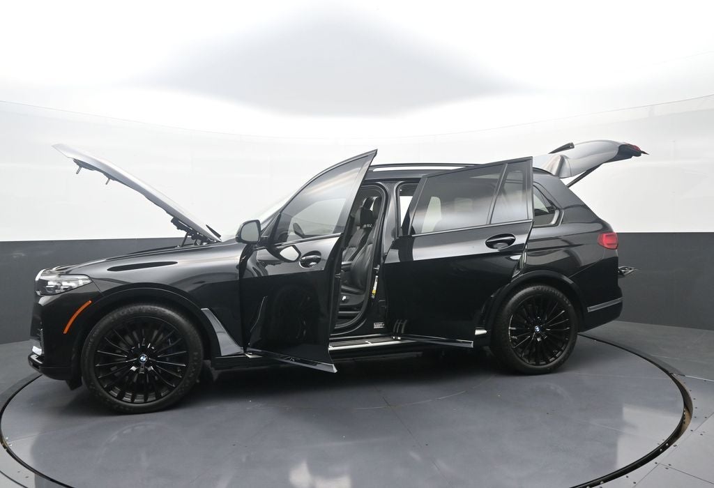 2022 BMW X7 xDrive40i