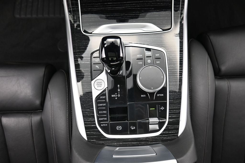 2022 BMW X7 Base