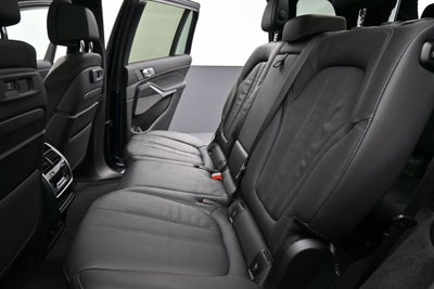2022 BMW X7 Base