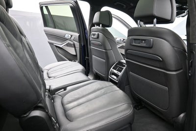 2022 BMW X7 Base