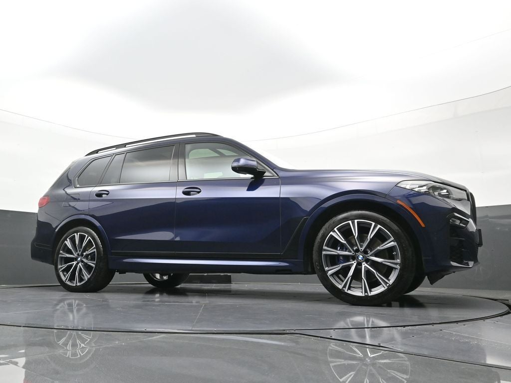 2022 BMW X7 Base