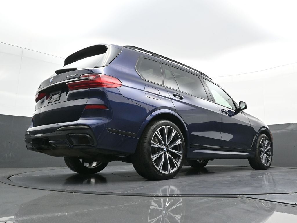 2022 BMW X7 Base