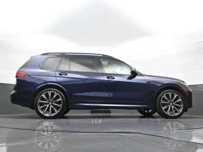 2022 BMW X7 Base