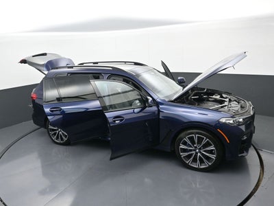 2022 BMW X7 Base