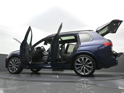 2022 BMW X7 Base