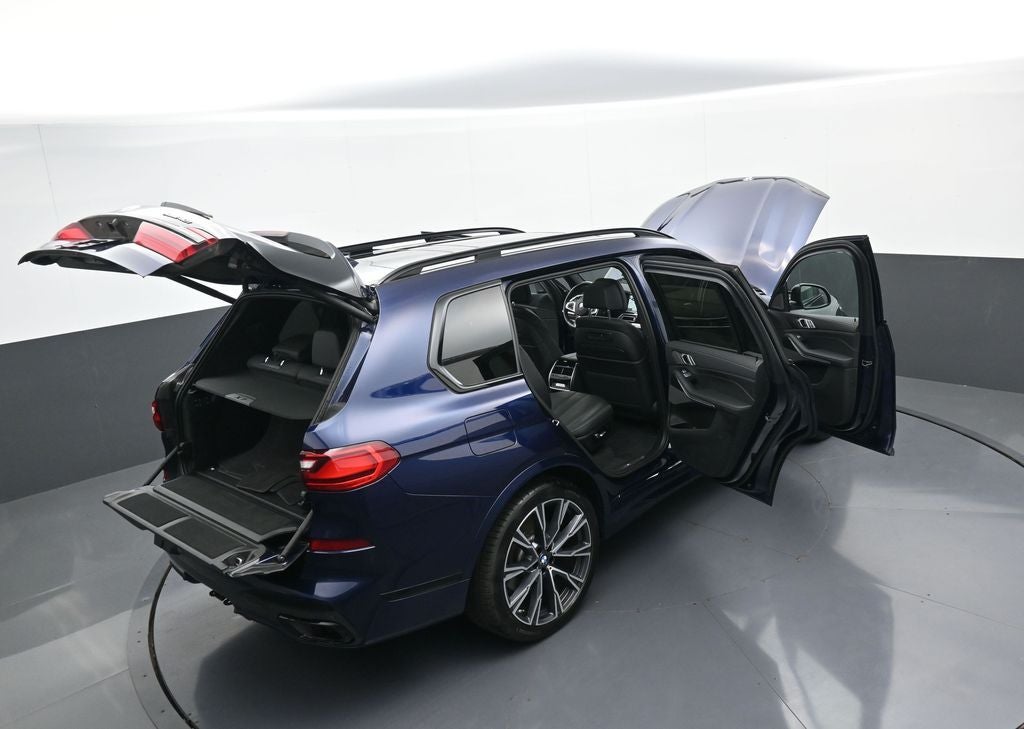 2022 BMW X7 Base
