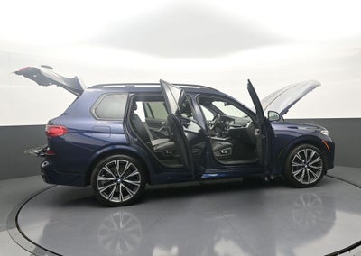 2022 BMW X7 Base