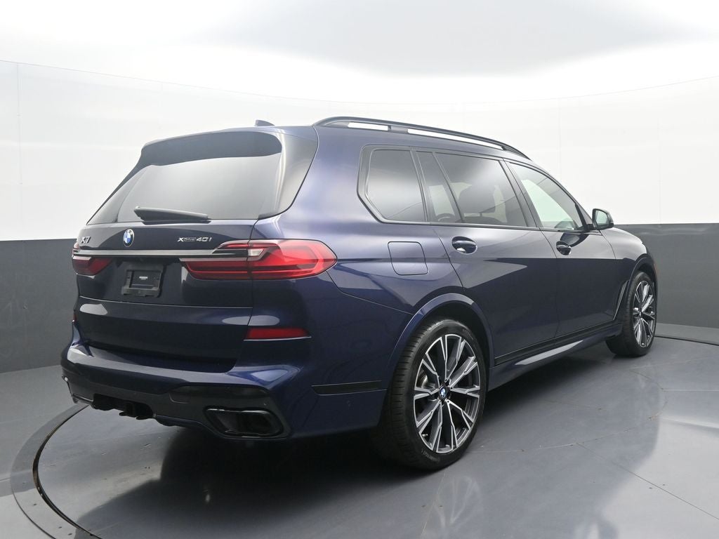 2022 BMW X7 Base