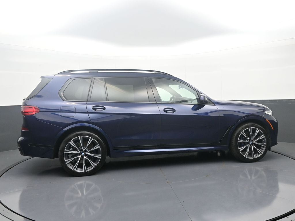 2022 BMW X7 Base