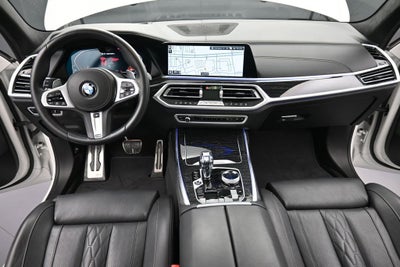 2022 BMW X7 M50i