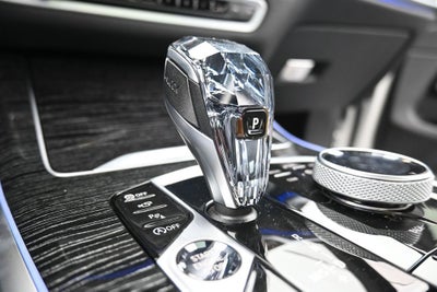 2022 BMW X7 M50i
