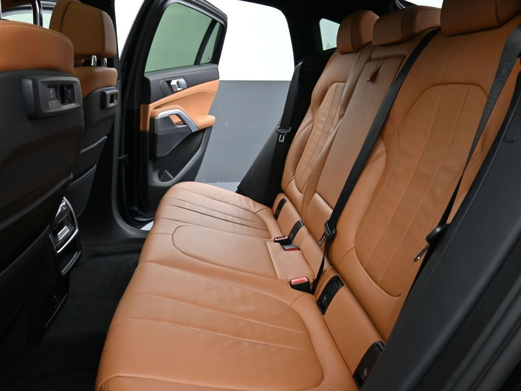 2022 BMW X6 xDrive40i