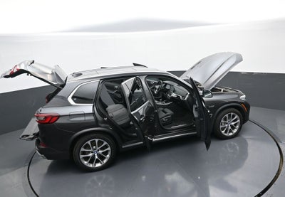 2023 BMW X5 xDrive45e