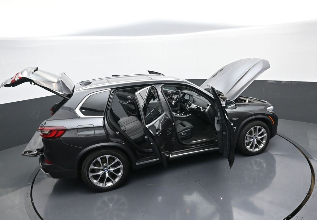 2023 BMW X5 xDrive45e