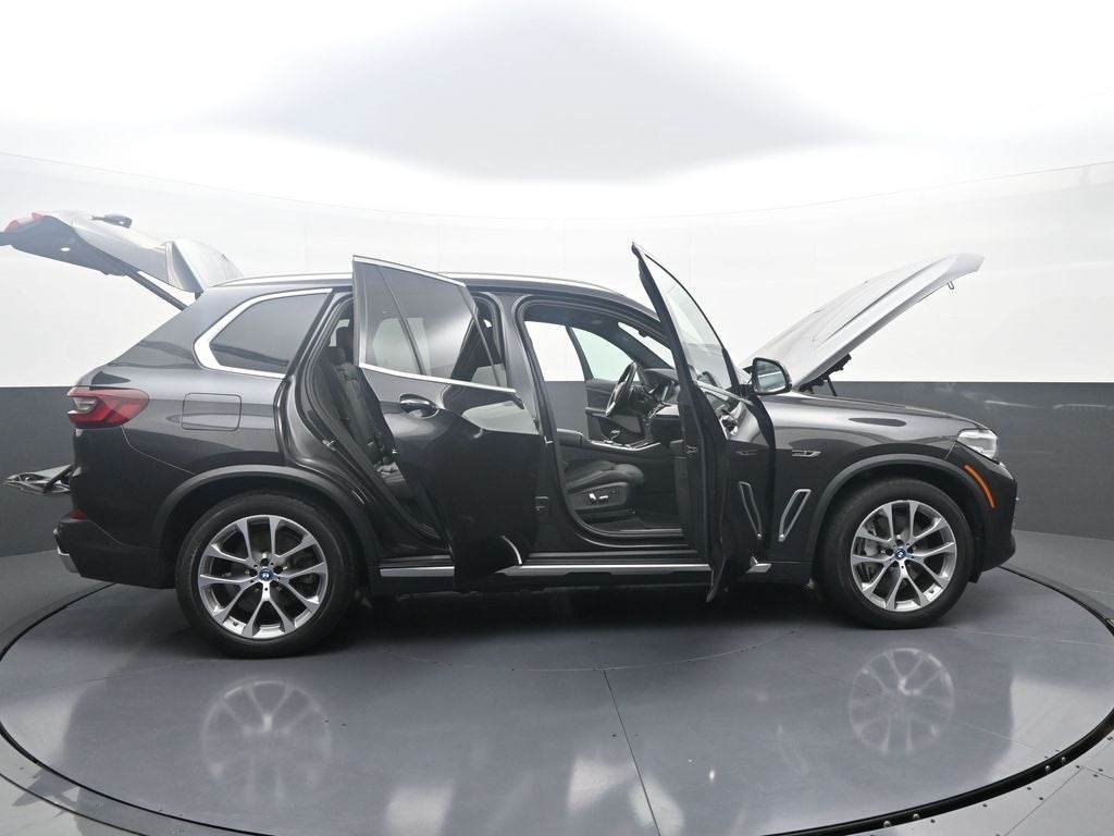 2023 BMW X5 xDrive45e