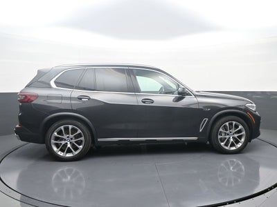 2023 BMW X5 xDrive45e