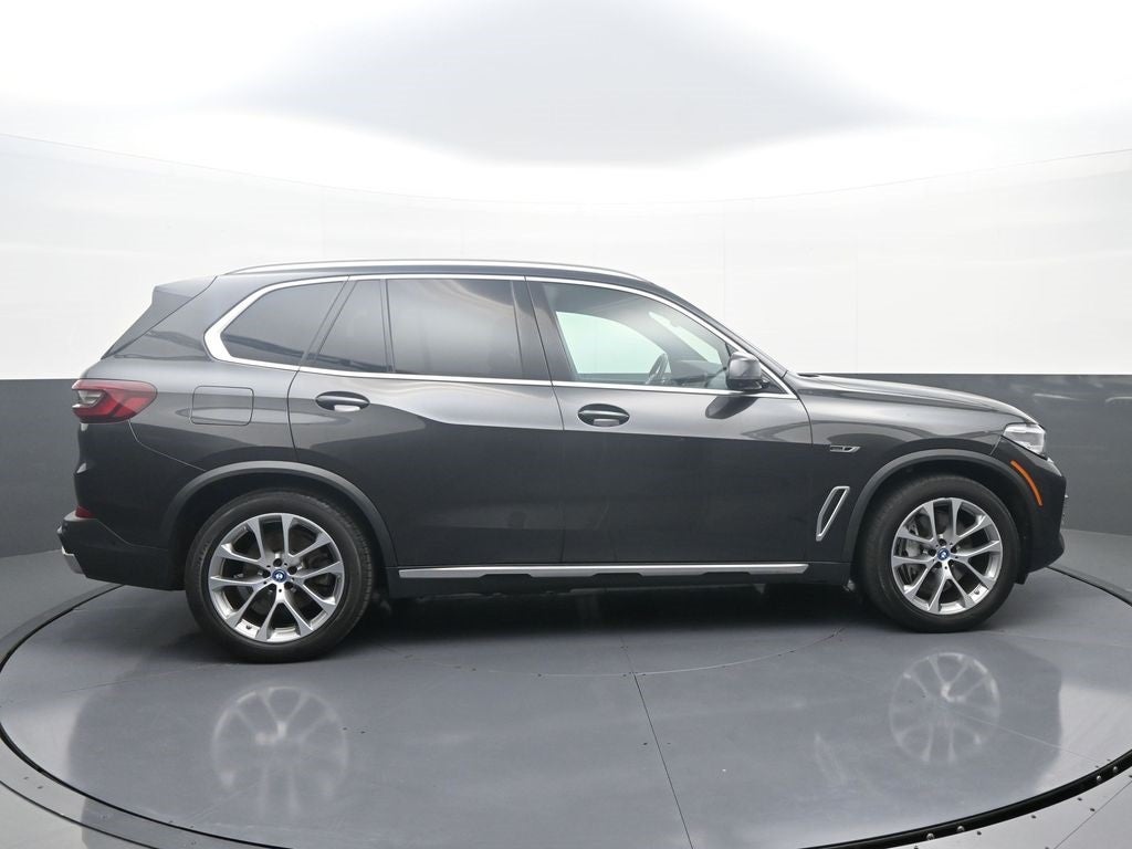2023 BMW X5 xDrive45e
