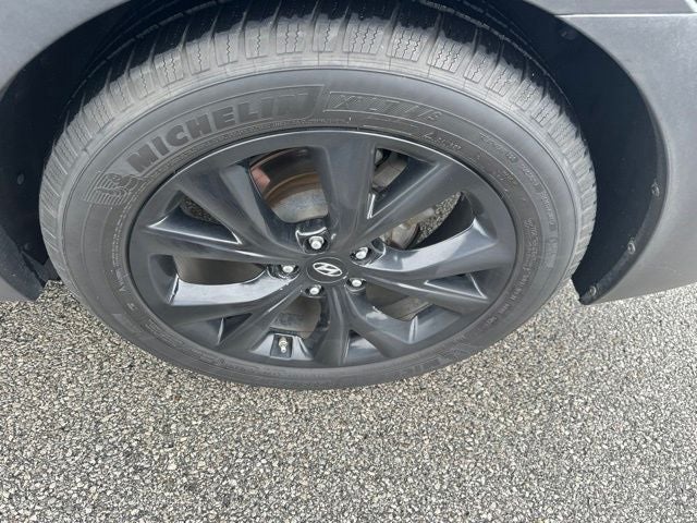2017 Hyundai Santa Fe Sport 2.0T Ultimate