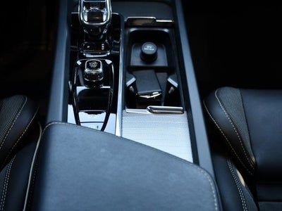 2024 Volvo S60 B5 Plus Black Edition