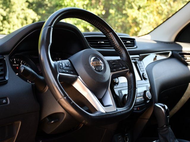 2017 Nissan Rogue Sport SL