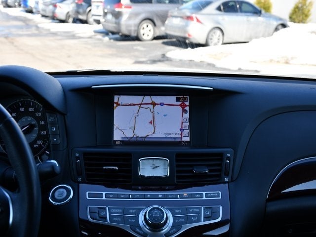 2017 INFINITI Q70 3.7X