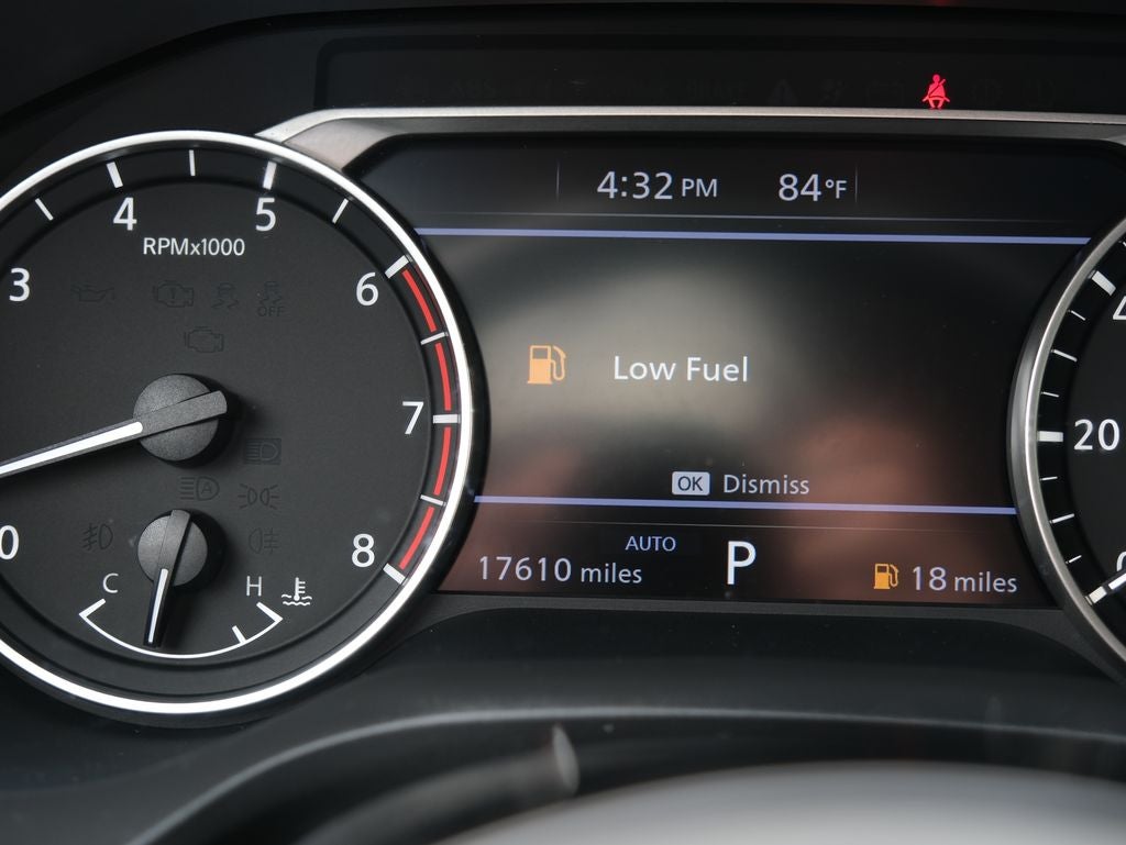2023 Nissan Rogue SV Midnight