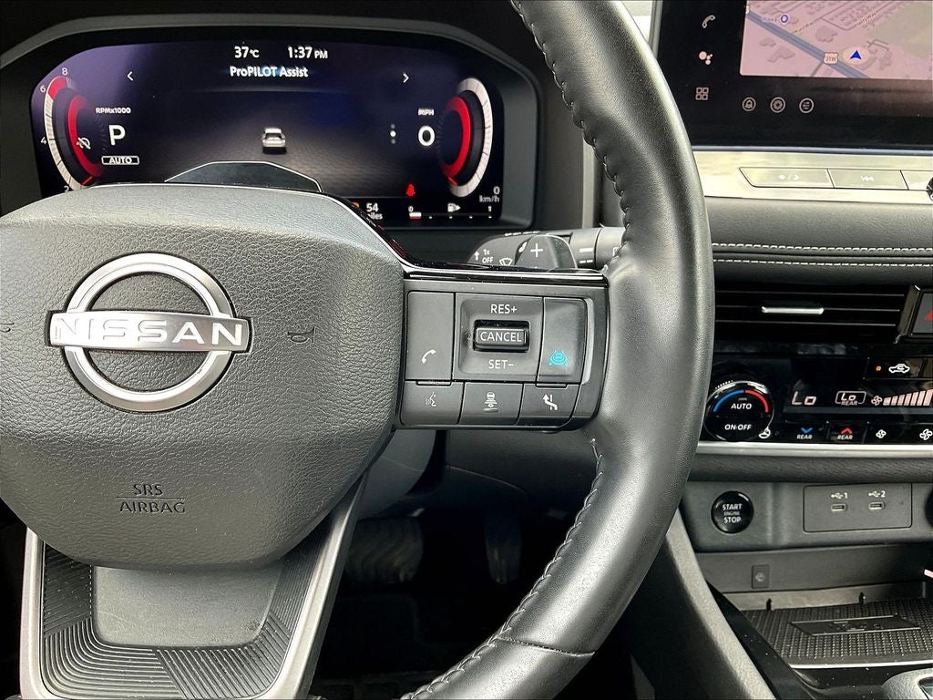 2025 Nissan Rogue SL