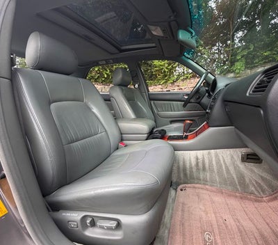 1997 Lexus LS 400