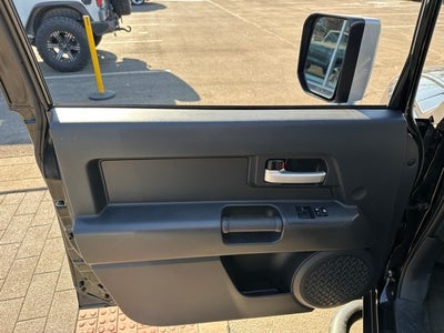 2014 Toyota FJ Cruiser Base