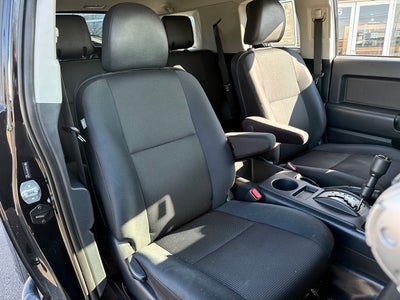 2014 Toyota FJ Cruiser Base