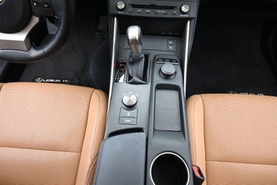 2016 Lexus IS 300