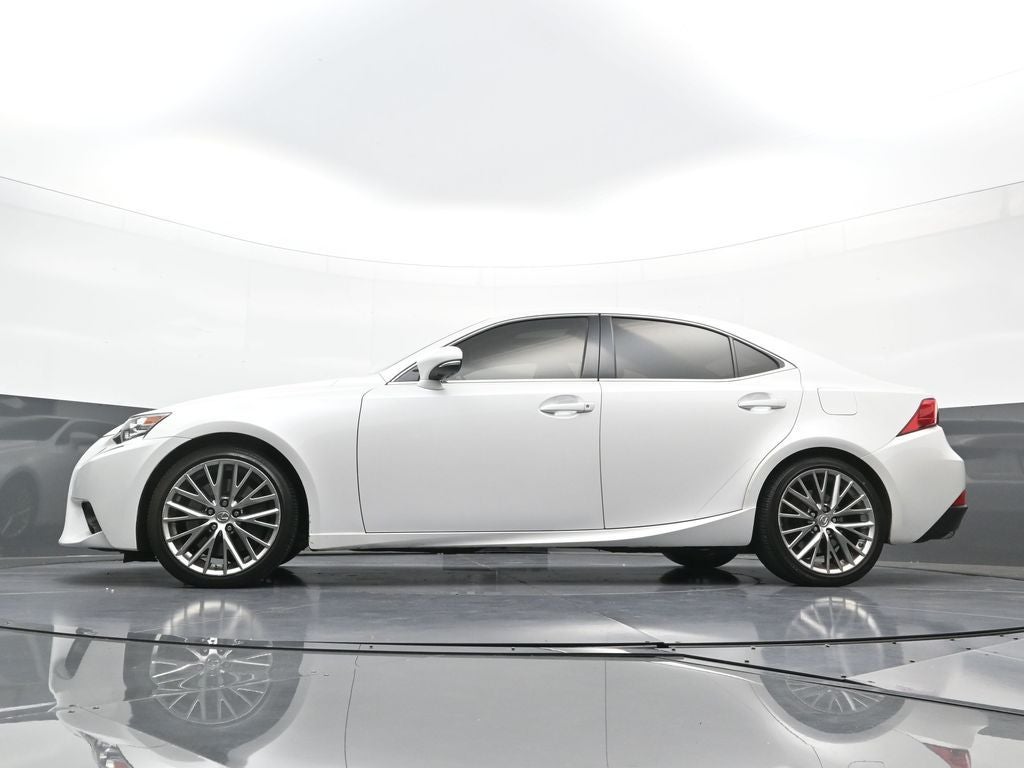 2016 Lexus IS 300
