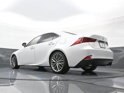 2016 Lexus IS 300