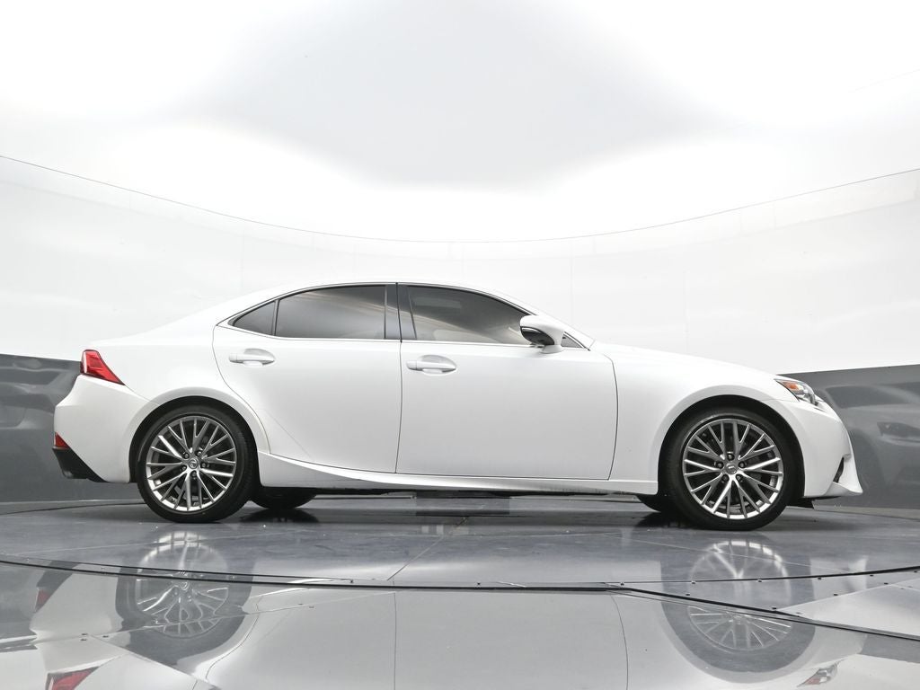 2016 Lexus IS 300