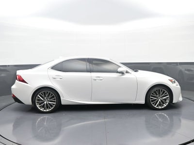 2016 Lexus IS 300