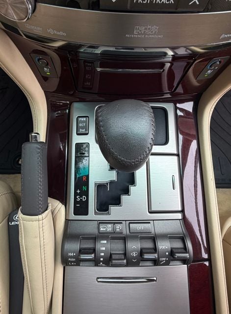 2015 Lexus LX 570