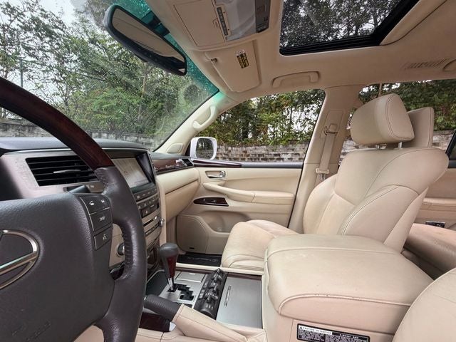 2015 Lexus LX 570