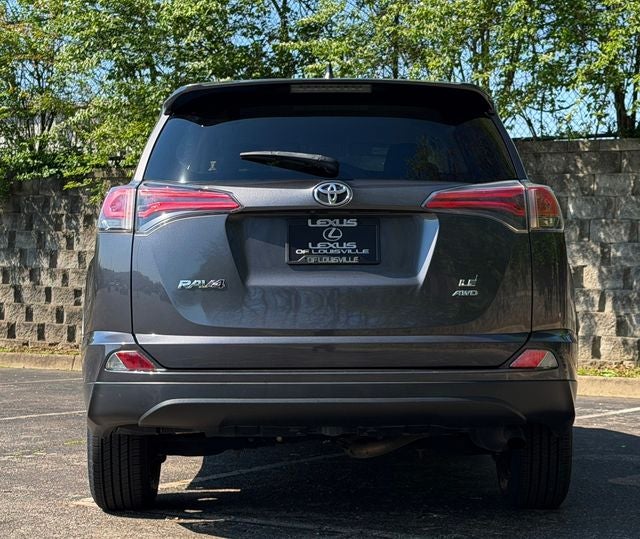 2018 Toyota RAV4 LE