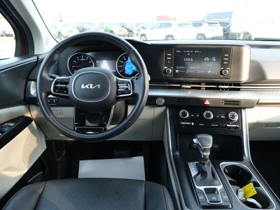 2024 Kia Carnival LX