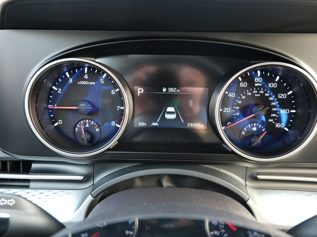 2024 Kia Carnival LX