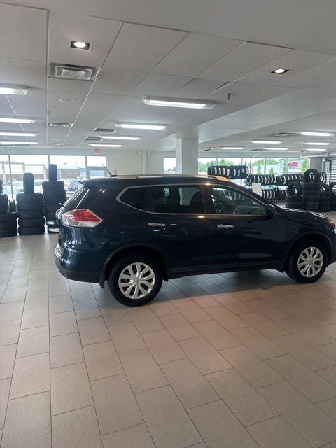 2016 Nissan Rogue S