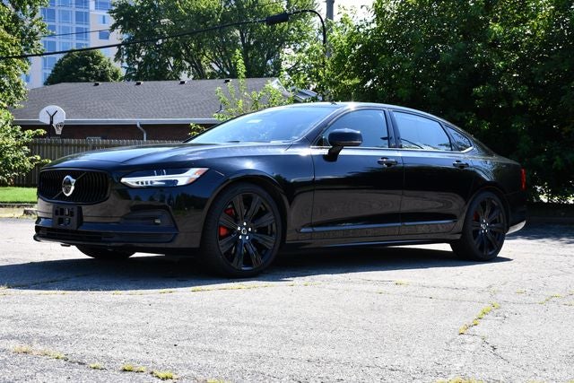 2023 Volvo S90 B6 Plus
