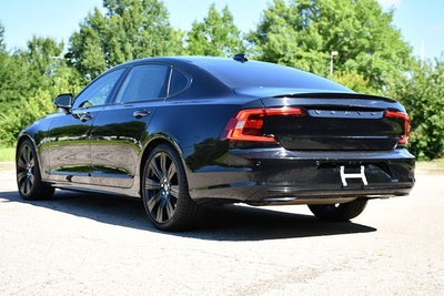 2023 Volvo S90 B6 Plus
