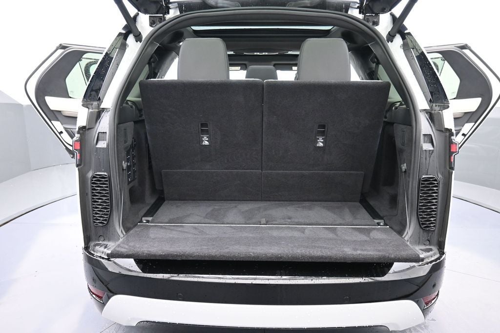 2023 Land Rover Discovery HSE R-Dynamic