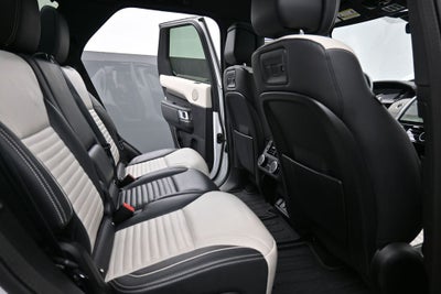 2023 Land Rover Discovery HSE R-Dynamic