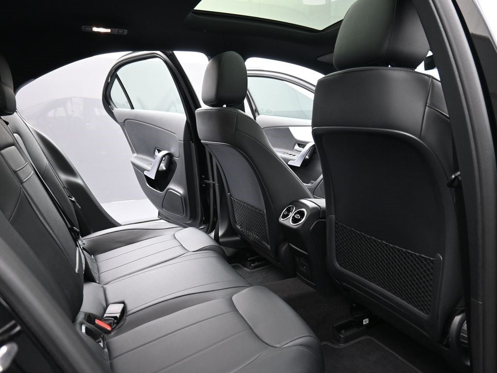 2022 Mercedes-Benz A-Class A 220